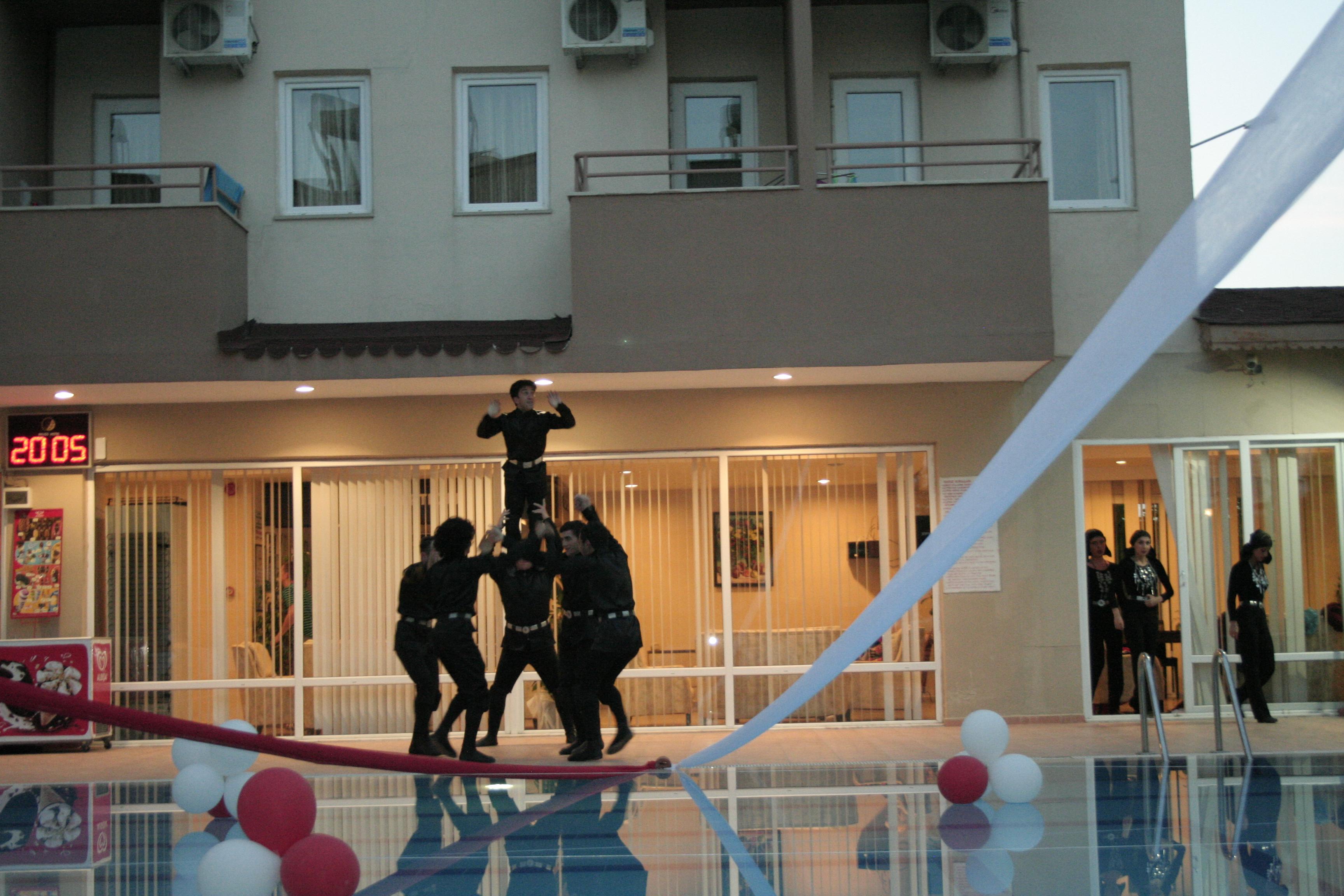 Helios Hotel Side Exterior foto